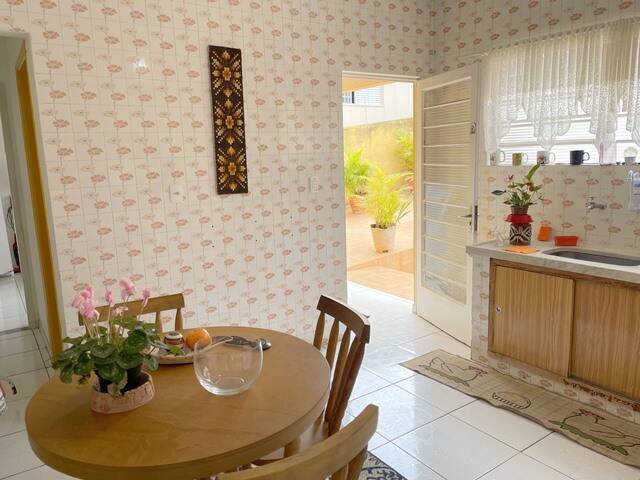 Casa à venda com 3 quartos, 180m² - Foto 25