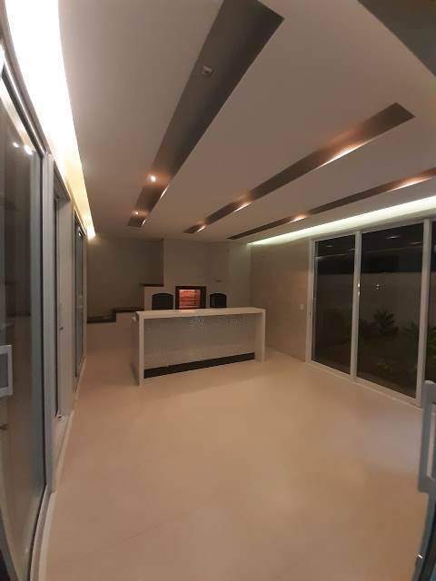 Casa de Condomínio à venda com 4 quartos, 400m² - Foto 11