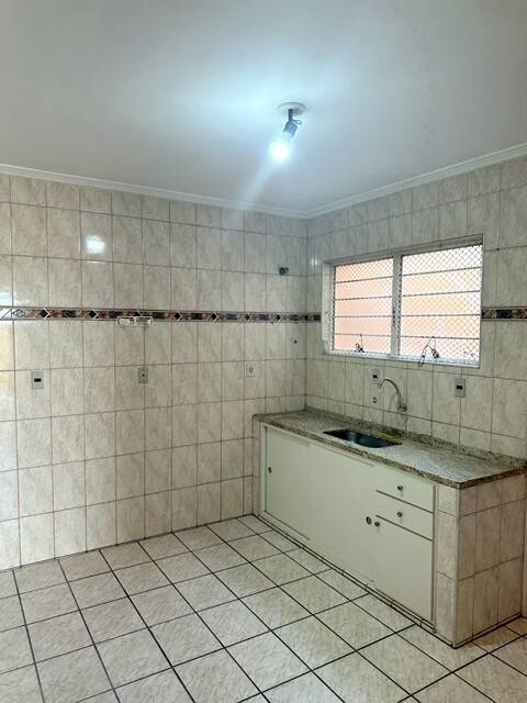 Apartamento à venda com 2 quartos, 64m² - Foto 11