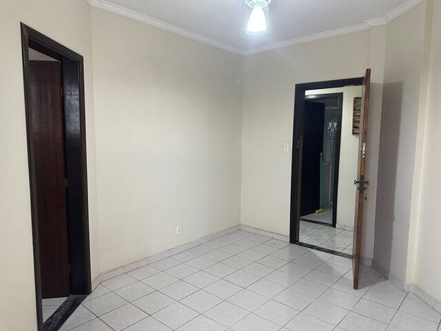 Apartamento à venda com 3 quartos, 99m² - Foto 8