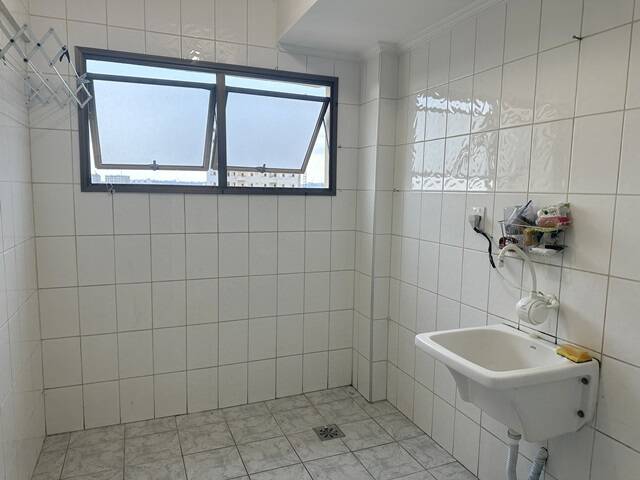 Apartamento à venda com 3 quartos, 99m² - Foto 12