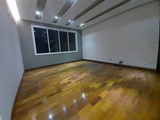 Casa de Condomínio à venda com 4 quartos, 400m² - Foto 12