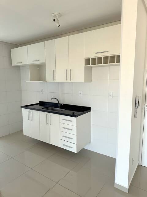 Apartamento à venda com 2 quartos, 65m² - Foto 21