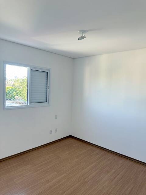 Apartamento à venda com 2 quartos, 65m² - Foto 10