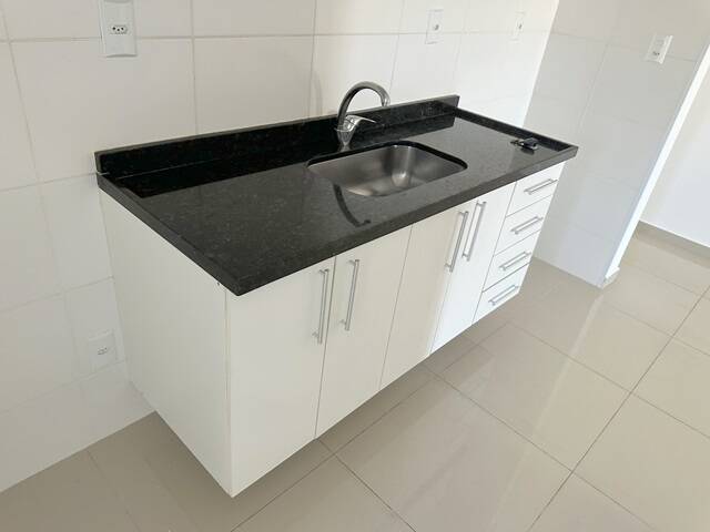 Apartamento à venda com 2 quartos, 65m² - Foto 20