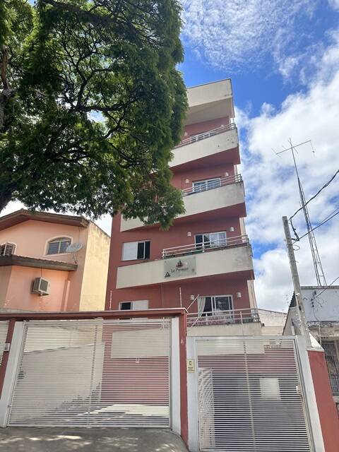 Apartamento à venda com 2 quartos, 65m² - Foto 1