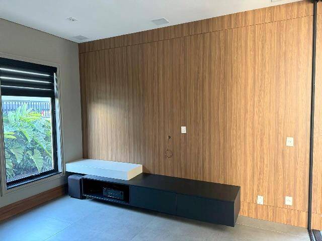 Casa para alugar com 4 quartos, 536m² - Foto 24