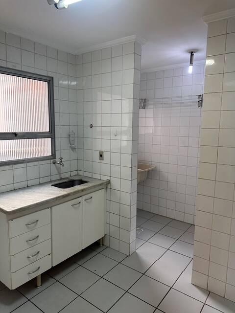 Apartamento à venda com 2 quartos, 60m² - Foto 2