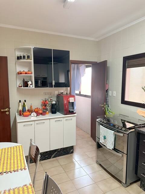 Apartamento à venda com 3 quartos, 105m² - Foto 3