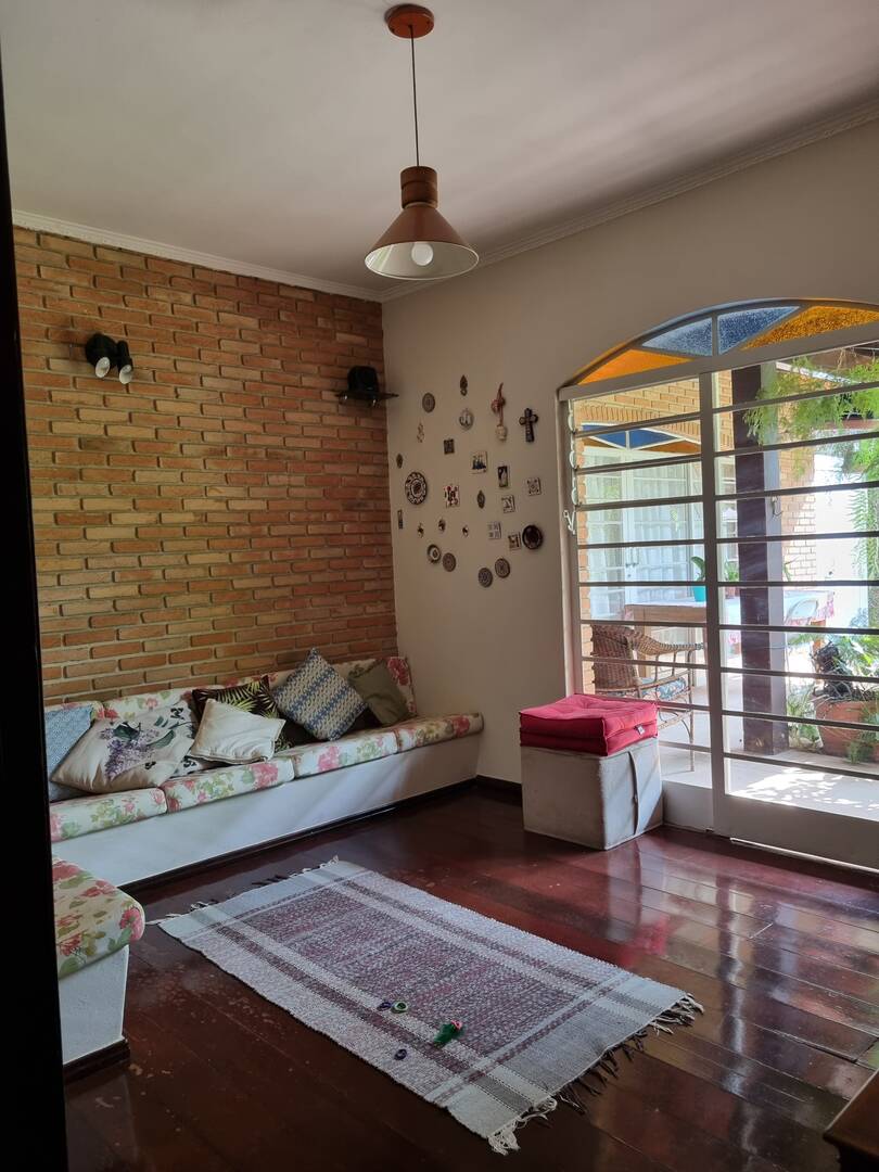 Casa à venda com 3 quartos, 290m² - Foto 11