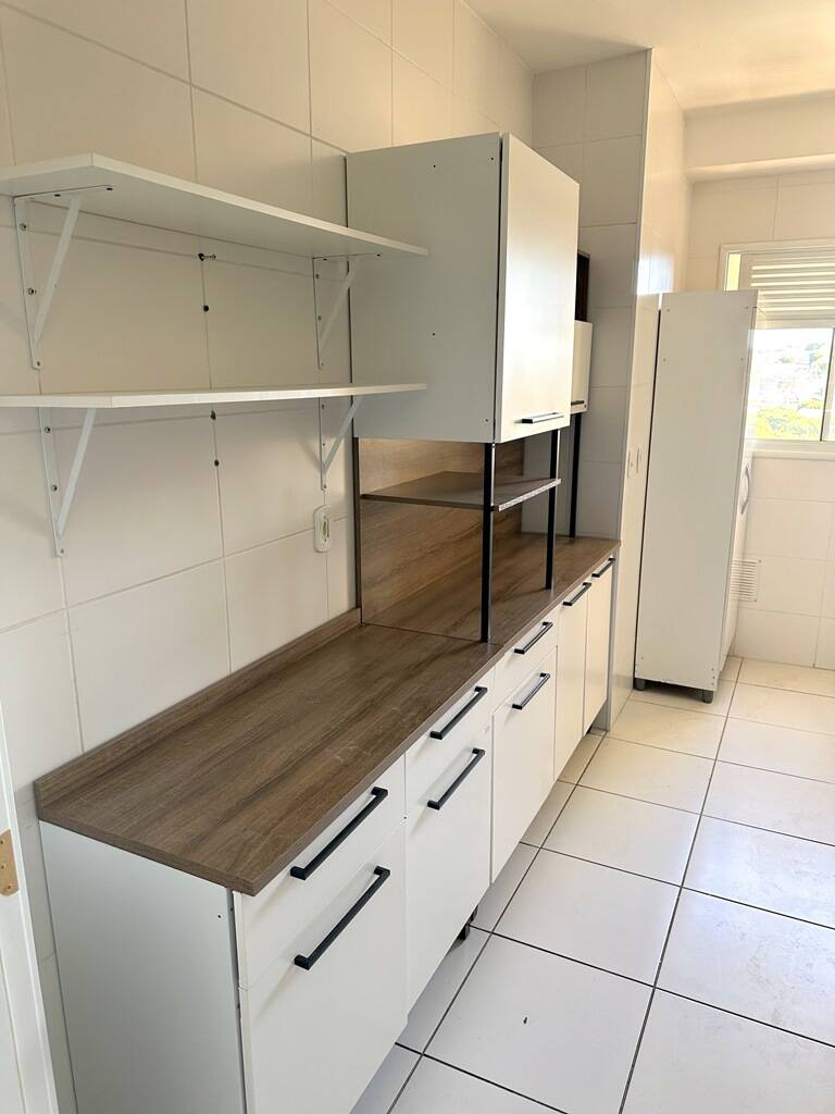 Apartamento à venda com 3 quartos, 67m² - Foto 4