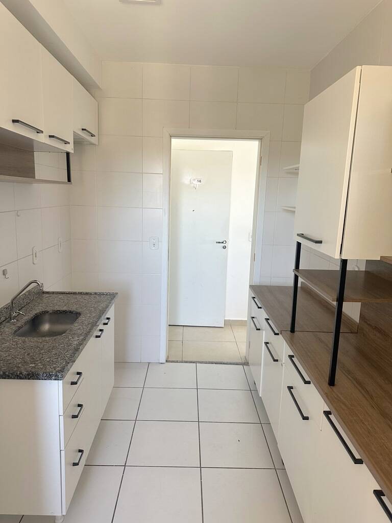 Apartamento à venda com 3 quartos, 67m² - Foto 6