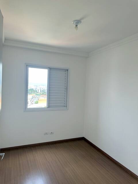 Apartamento para alugar com 2 quartos, 62m² - Foto 13