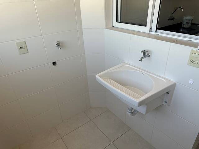 Apartamento para alugar com 2 quartos, 68m² - Foto 14