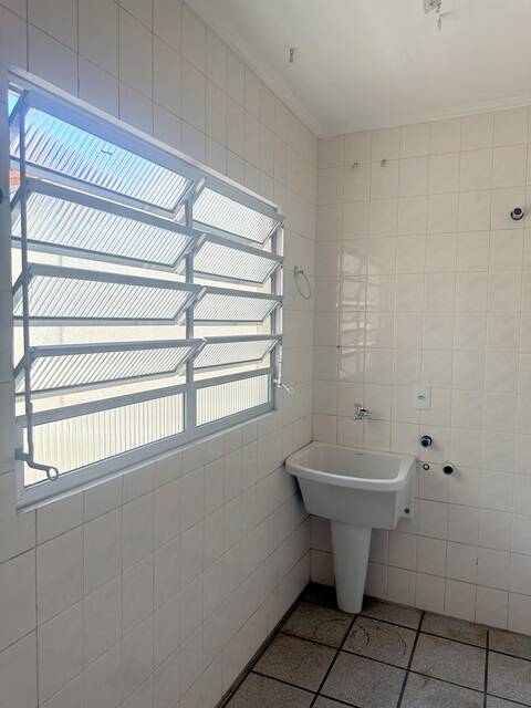 Apartamento para alugar com 2 quartos, 80m² - Foto 8