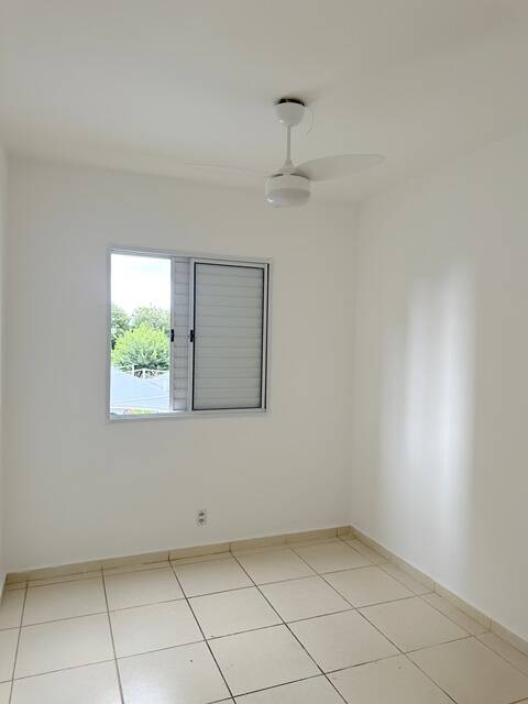 Apartamento para alugar com 2 quartos, 55m² - Foto 7