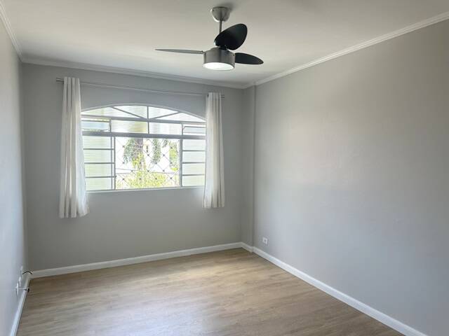 Apartamento para alugar com 3 quartos, 80m² - Foto 4