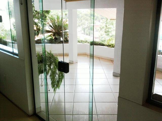 Casa à venda com 3 quartos, 400m² - Foto 11